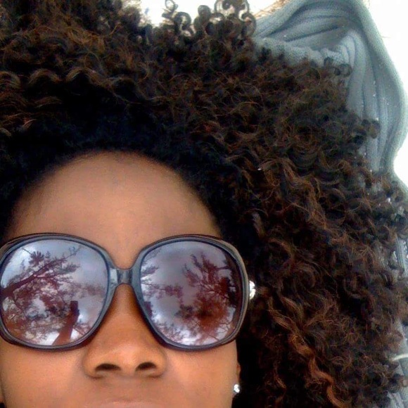 Shopping, sharing & caring for my kids!β€οΈπ€π· - Picture 4 of 6